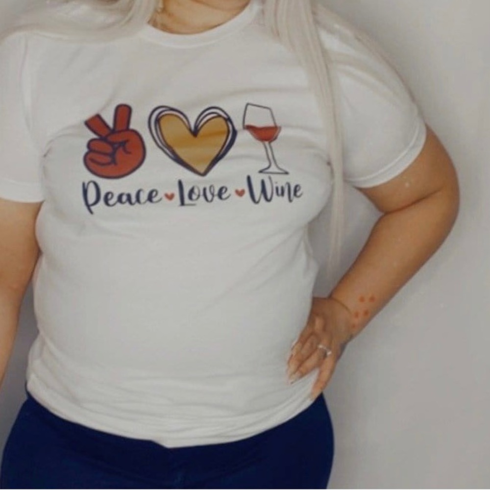 Peac Love Wine Tee